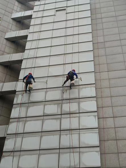 宜宾高空外墙清洗